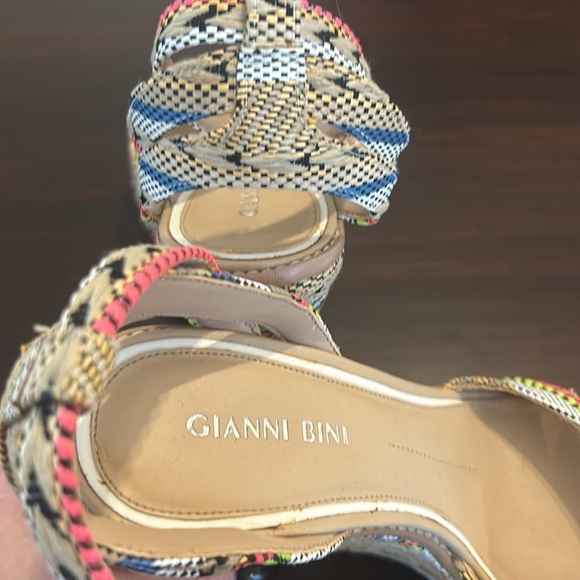 Gianni Bini Multicoloured Ankle Strap Platform Wedge Boho Sandals Women Size 7.5 - Picture 4 of 17